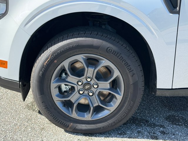 New 2026 Ford Maverick XLT w/ XLT Luxury Package FWD image 11