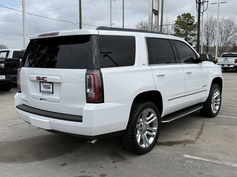 Used 2018 GMC Yukon SLT w/ Premium Edition image 5