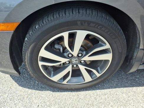 Used 2023 Honda Odyssey Touring image 14