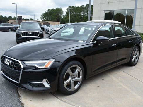 Used 2024 Audi A6 Premium Plus image 6