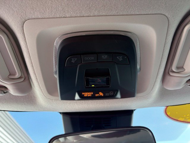 Used 2025 Toyota Corolla LE FWD image 20