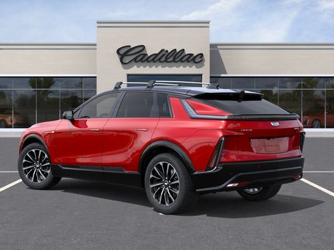 New 2026 Cadillac Lyriq Sport AWD/4WD image 3