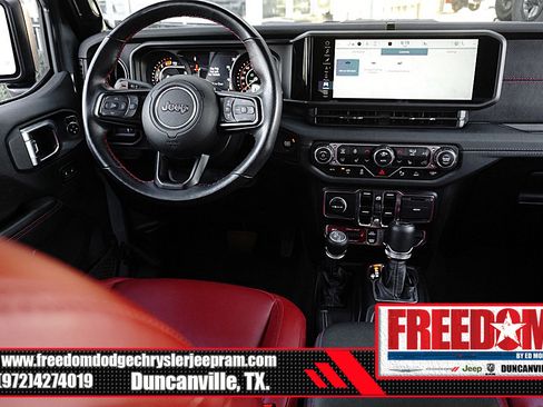 Certified 2024 Jeep Wrangler Unlimited Rubicon 392 image 17