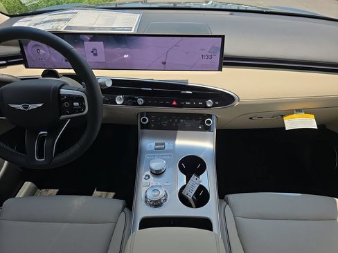 New 2026 Genesis GV70 2.5T Advanced AWD/4WD image 15