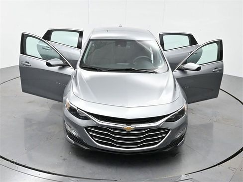 Used 2024 Chevrolet Malibu LT image 43