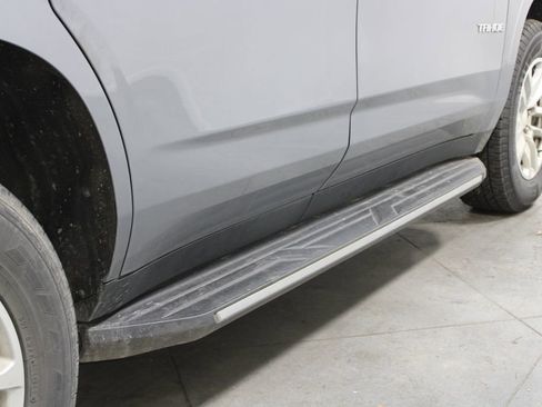 Used 2022 Chevrolet Tahoe LT w/ Luxury Package image 13