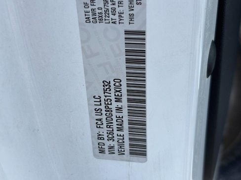 Used 2023 RAM ProMaster 2500 w/ Convenience Group image 23