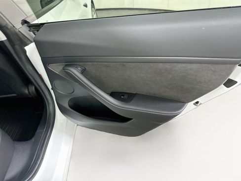 Used 2021 Tesla Model 3 Standard Range Plus RWD image 30