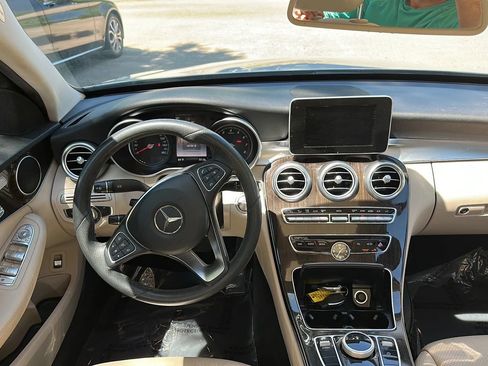 Used 2017 Mercedes-Benz C 300 Sedan w/ Premium 1 Package image 29