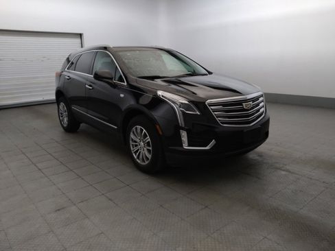 Used 2017 Cadillac XT5 Luxury w/ Driver Awareness Package FWD image 13