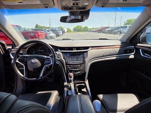 Used 2017 Cadillac XTS Luxury w/ Driver Awareness Package FWD image 5