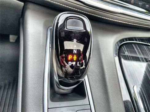 Used 2021 Cadillac Escalade Sport w/ Driver Assist Tech Package image 27