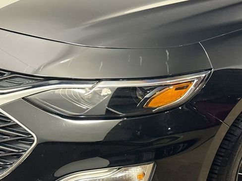 Used 2025 Chevrolet Malibu RS image 9