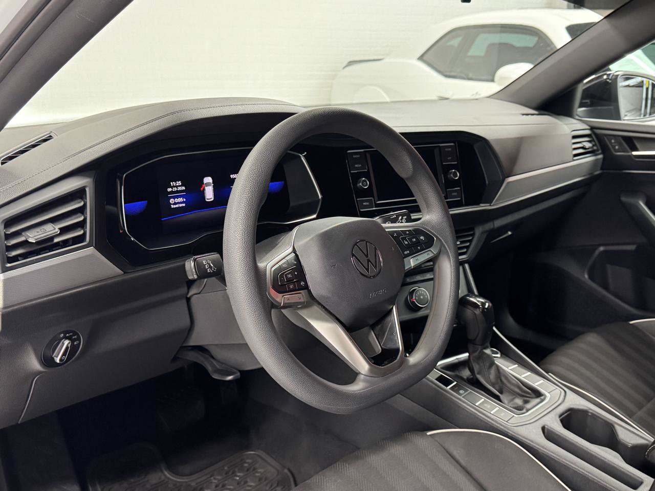 Used 2022 Volkswagen Jetta Sport FWD image 21