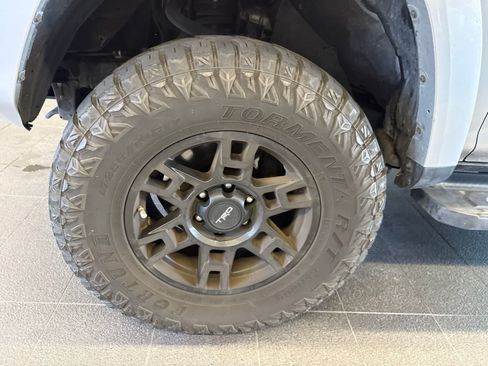 Used 2021 Toyota 4Runner SR5 AWD/4WD image 20