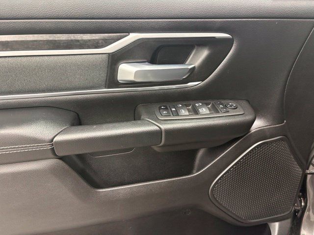 Used 2023 RAM 1500 Big Horn AWD/4WD image 14
