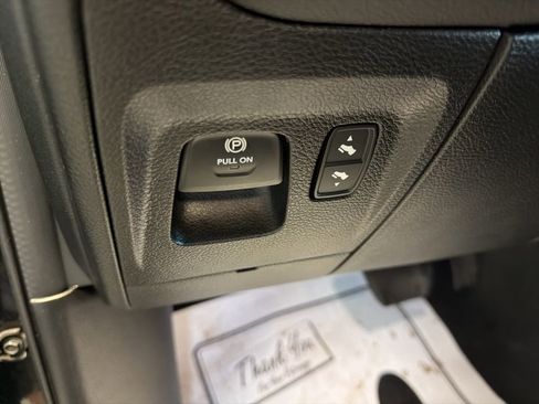 Used 2024 RAM 1500 Big Horn image 24