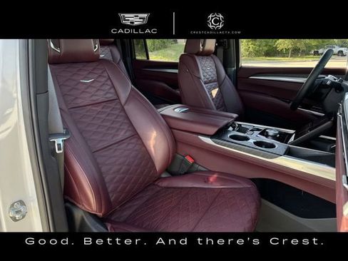 Used 2025 Cadillac Escalade ESV Premium Luxury w/ Touring Package AWD/4WD image 29