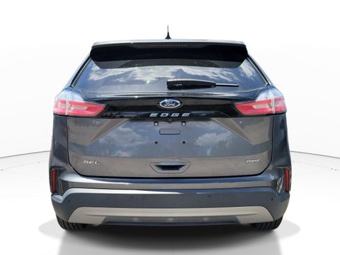 Used 2023 Ford Edge SEL AWD/4WD image 4