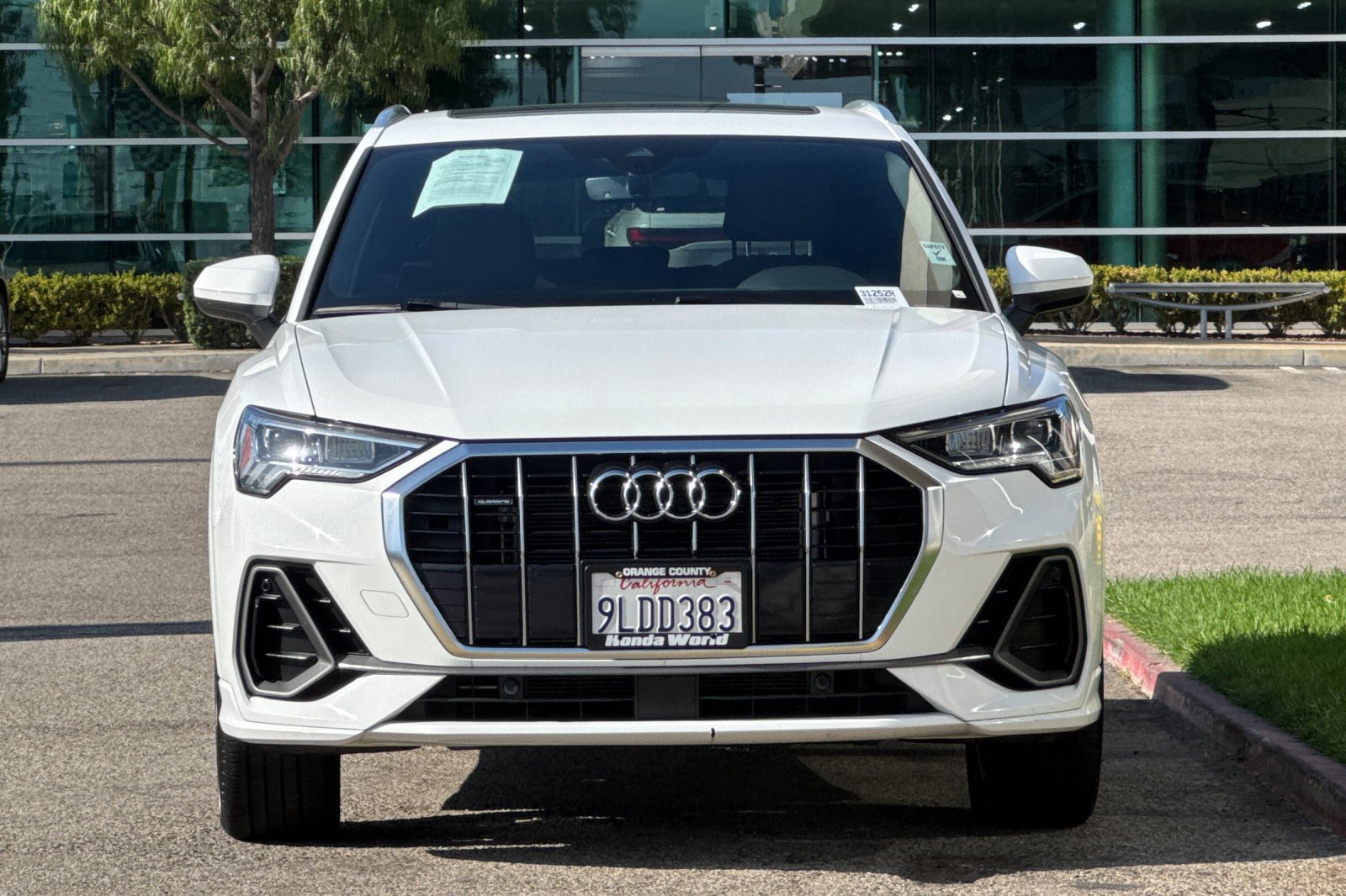 Used 2024 Audi Q3 2.0T Premium AWD/4WD image 9