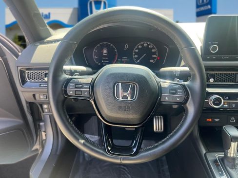 Used 2023 Honda Civic Sport image 16