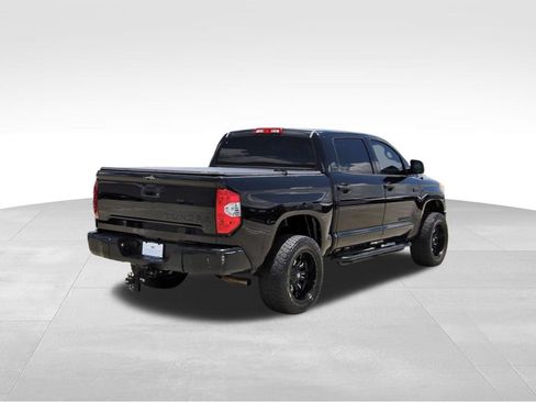 Used 2017 Toyota Tundra SR5 w/ SR5 Upgrade Package RWD image 4