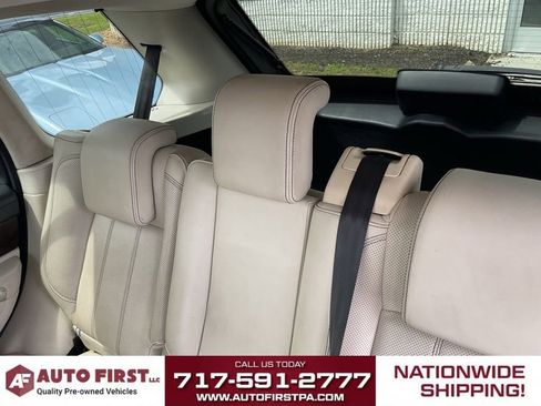 Used 2010 Land Rover Range Rover Sport Supercharged AWD/4WD image 13