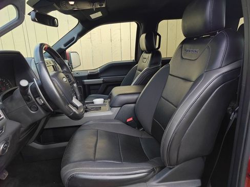 Used 2019 Ford F150 Raptor w/ Equipment Group 802A Luxury AWD/4WD image 16