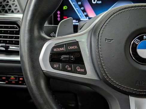 Used 2023 BMW X7 xDrive40i w/ Executive Package image 41