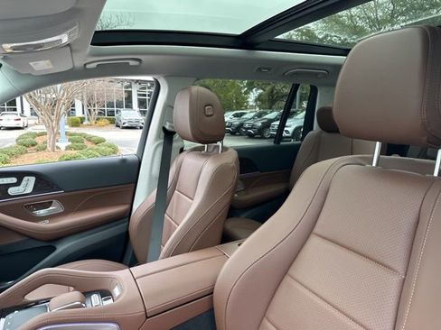 New 2026 Mercedes-Benz GLS 450 4MATIC image 14