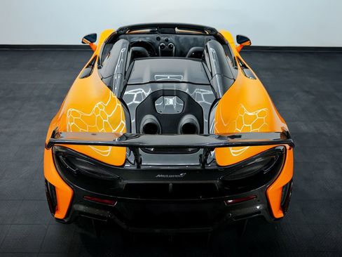Used 2020 McLaren 600LT Spider image 12