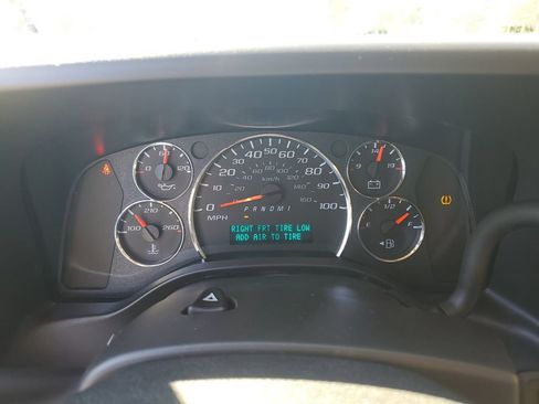 New 2025 Chevrolet Express 2500 w/ Driver Convenience Package image 27