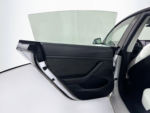 Used 2023 Tesla Model 3 Standard Range RWD image 27