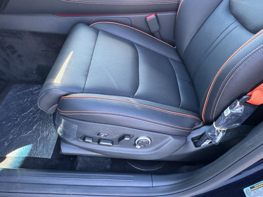 Certified 2026 Genesis GV70 2.5T Sport Prestige AWD/4WD image 10