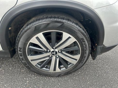 Used 2022 Mitsubishi Outlander Sport ES FWD image 9