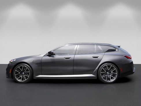 Used 2026 BMW M5 Touring AWD/4WD image 6