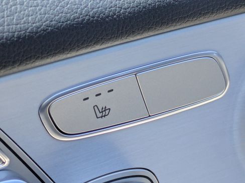 Certified 2022 Mercedes-Benz GLC 300 image 22