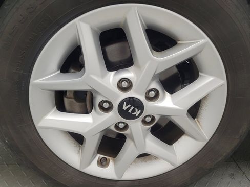 Used 2021 Kia Soul S image 31