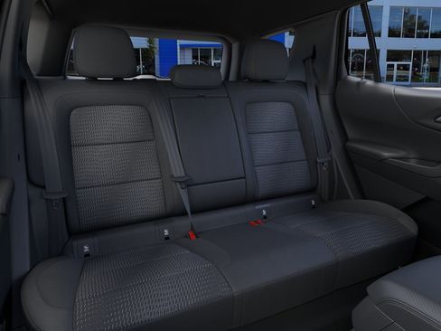 New 2026 Chevrolet Equinox LT w/ Safety and Technology Package image 17