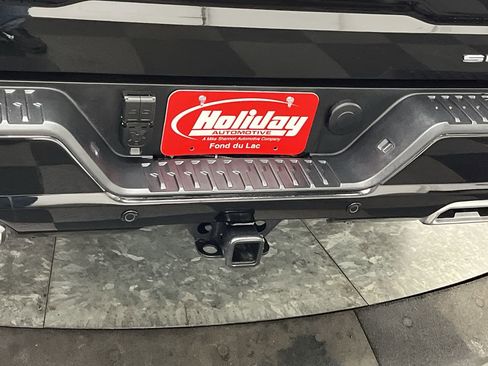 Certified 2025 GMC Sierra 1500 Denali image 39