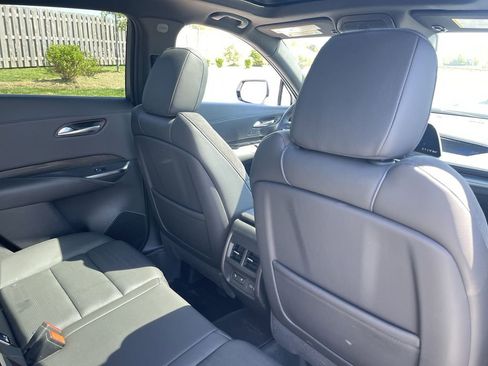 Certified 2024 Cadillac XT4 Sport AWD/4WD image 39