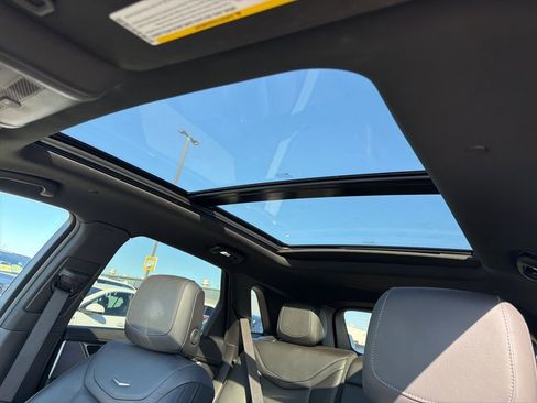 Certified 2025 Cadillac XT5 Premium Luxury image 20