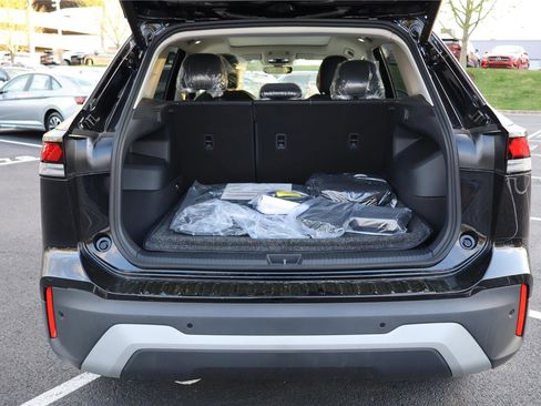 New 2026 Volkswagen Tiguan SE image 5