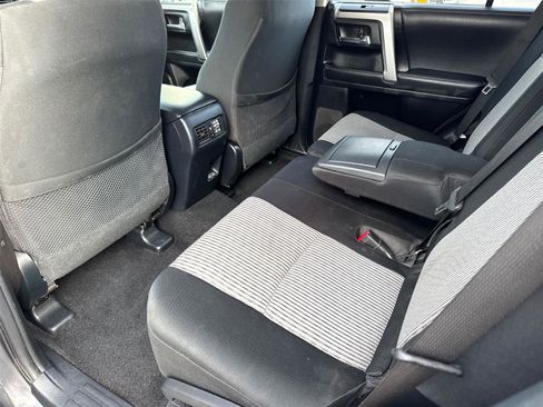 Used 2024 Toyota 4Runner SR5 AWD/4WD image 20
