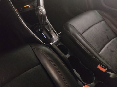 Used 2020 Chevrolet Trax Premier AWD/4WD image 26