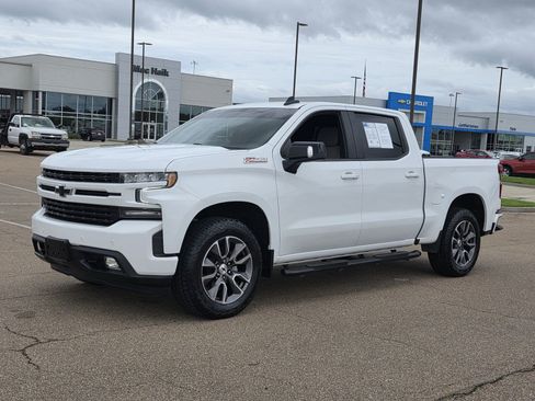 Used 2022 Chevrolet Silverado 1500 RST AWD/4WD image 1