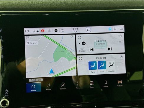 Used 2024 Jeep Wagoneer L Series II w/ Flexible Seating Group image 15