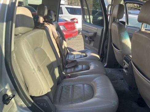 Used 2004 Ford Explorer Sport XLT AWD/4WD image 30