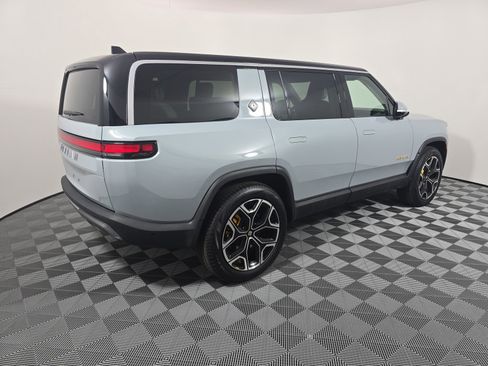 Used 2024 Rivian R1S Adventure AWD/4WD image 5