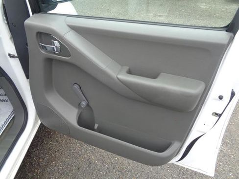 Used 2012 Nissan Frontier S w/ S Preferred Pkg RWD image 22
